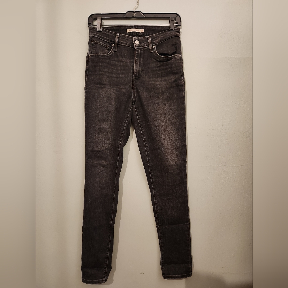 Levi Women's Black Skinny Jeans